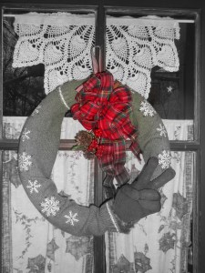wreath-in-bw